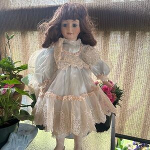 Vintage-Style Porcelain Doll in White and Cream Lace Dress